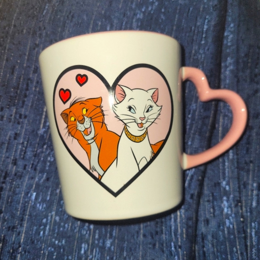Aristocats Mug Duchess and O'Malley